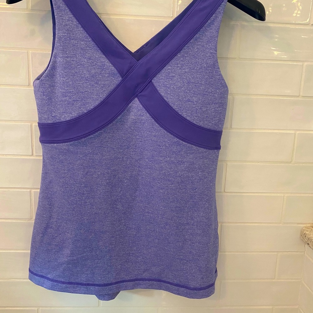 Lululemon tank